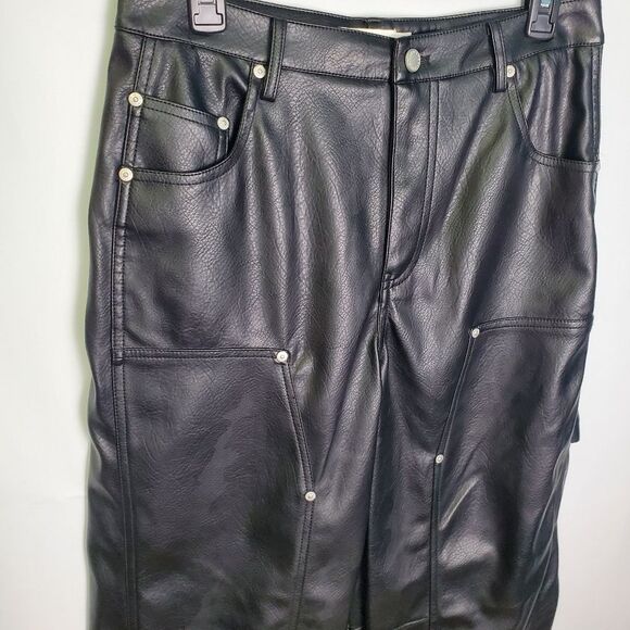 Avec Les Filles Black Faux Leather Barrel Leg Pants Size 4 - Picture 4 of 8
